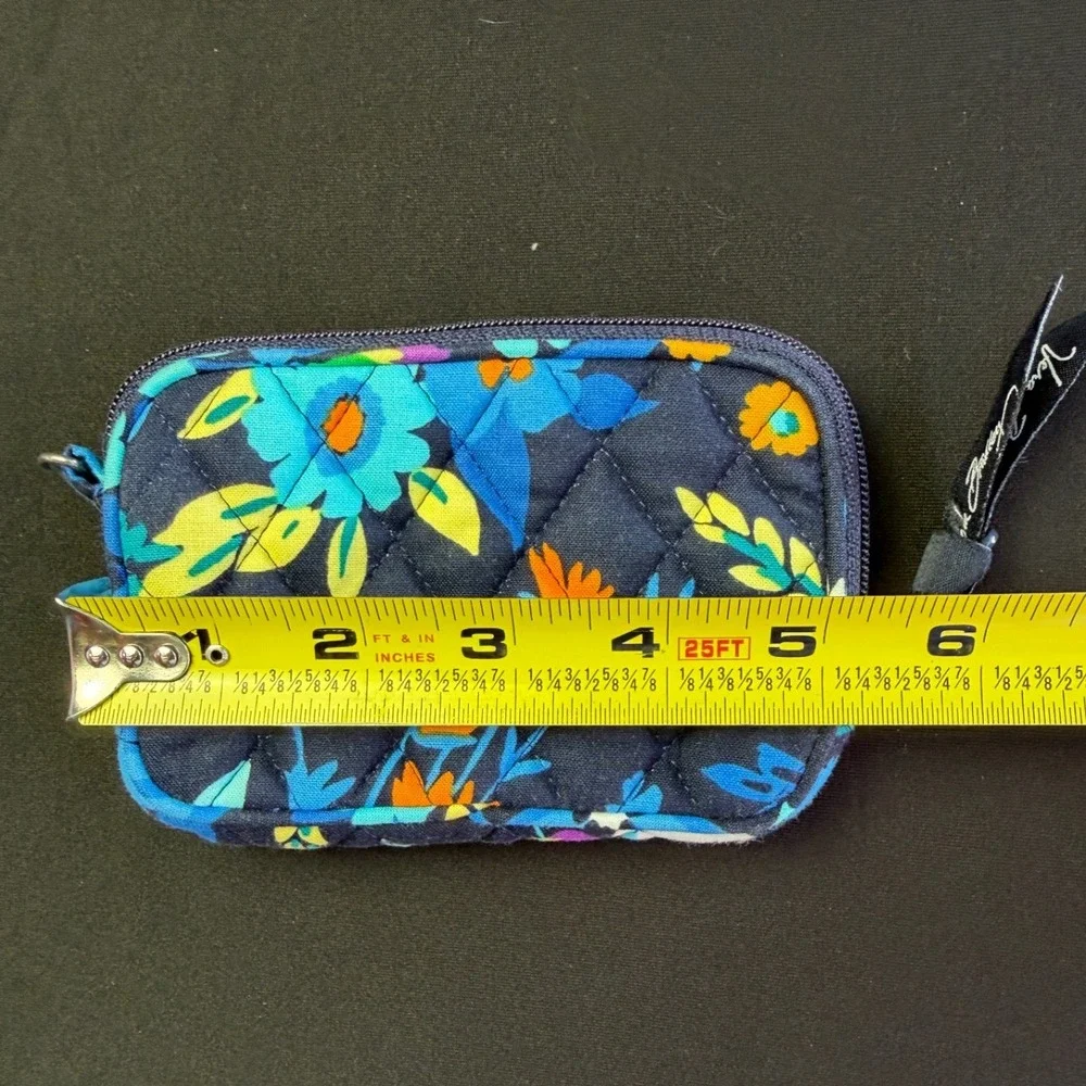 Vera Bradley Zip ID Case Small Navy Blue Floral Quilted Cotton Wallet Card Case